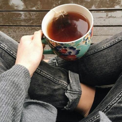 بدون تو یه مروارید مشکی بی صدف من ته مردابم