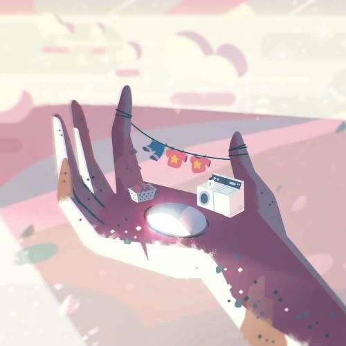  کنار تو هیچی عادی نیست که بگو جز من می ارزه