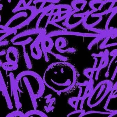  سر صبح یه نخ سیگار تا چشما باز شد روی میز