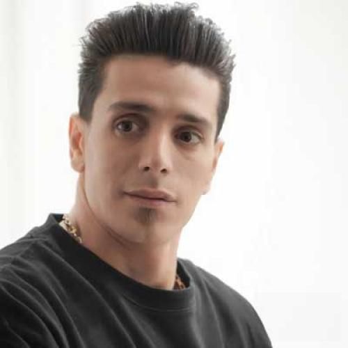 فرهاد هداوند عجب حال و هوایی دارم امشو یار