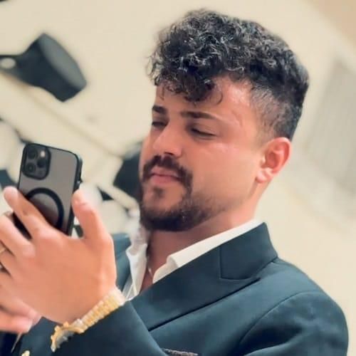 محمد ملایی سیگار