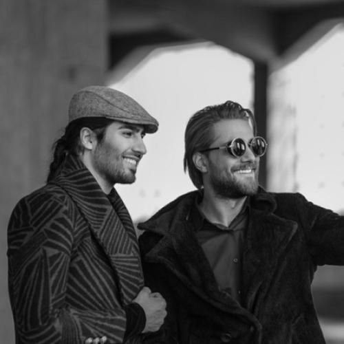 ماکان بند شبا رو هم بد میخوابم چشا باز است ولی بیدارم