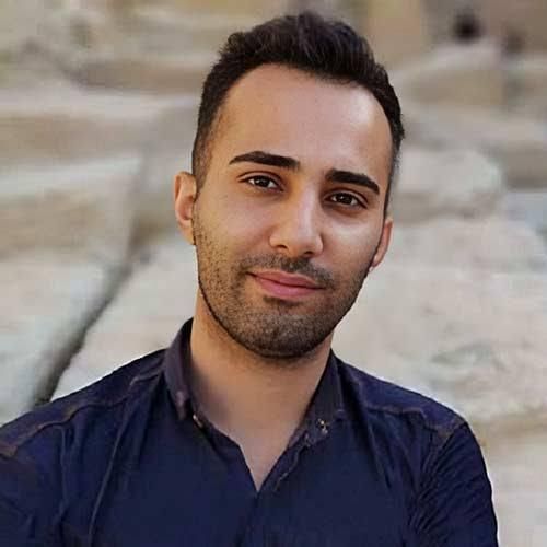 جعفر نمیزاره بکنم من ماچش میگه باید یه مدت بگزره