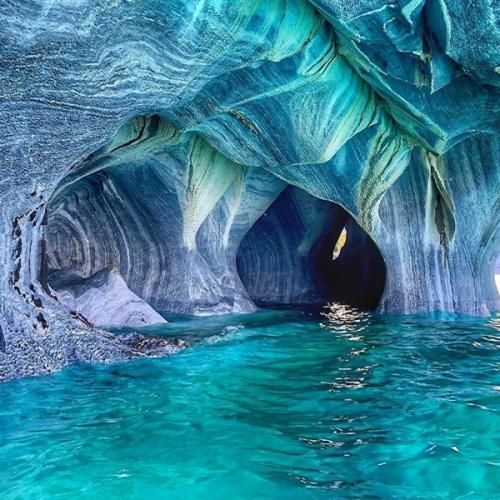 دوست داره بپره بغل من داف خوبایی که میان بغلتم